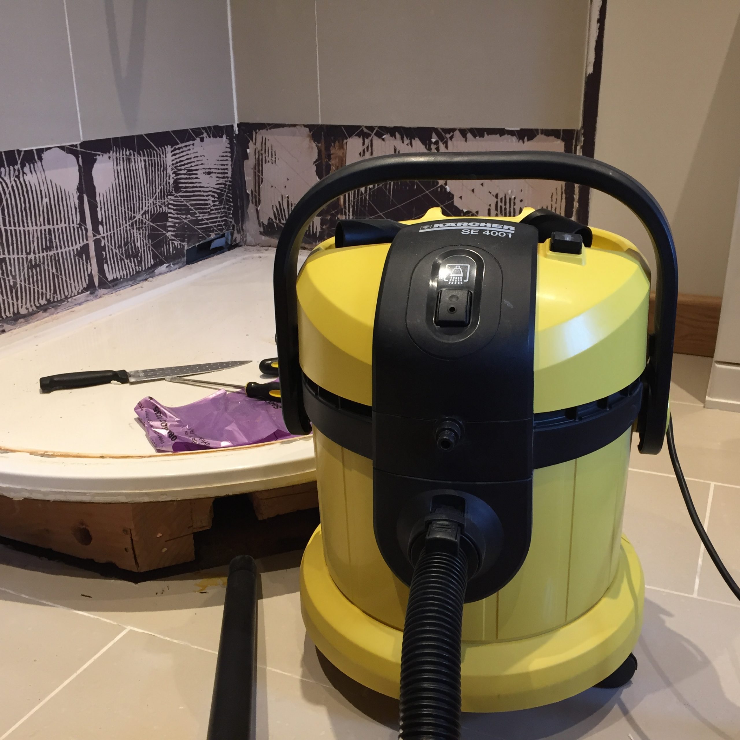 Karcher SE 4001 Spray Extraction Cleaner (Wet & Dry)