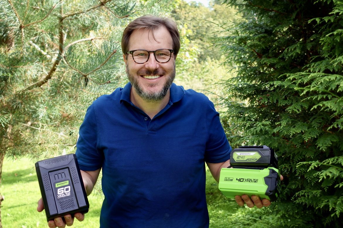 How To Choose the Right Battery Platform For Your Gardening Power Tools How To Choose the Right Battery Platform For Your Gardening Power Tools